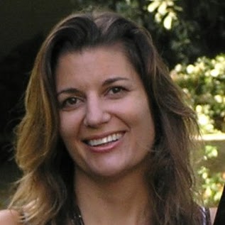 Julie Hill Photo 13