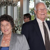 Juanita Howell Photo 8