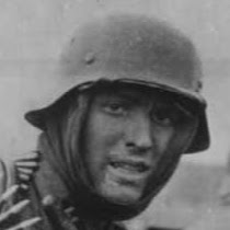 Wayne Cheng Photo 16