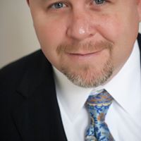 Carl Henson Photo 18