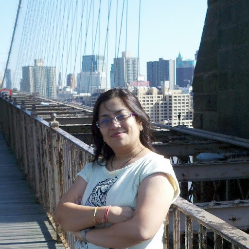 Neha Thakkar Photo 22