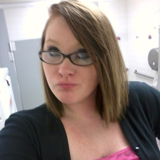 Jessica Bray Photo 36