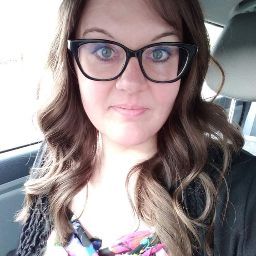 Crystal Akers Photo 14