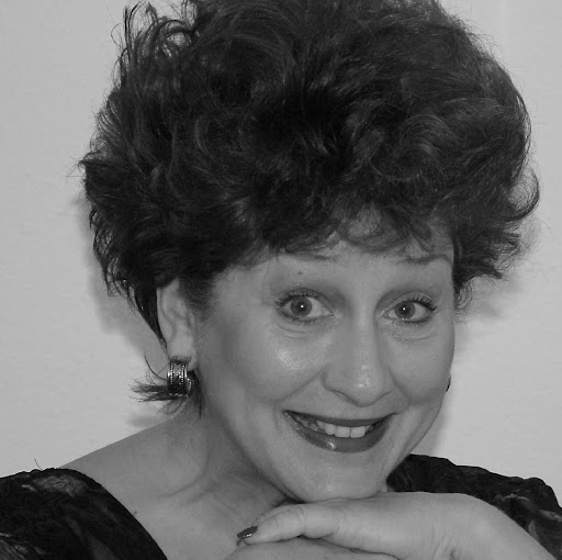 Kathleen Lawson Photo 12