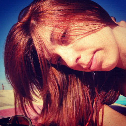 Ana Santos Photo 16