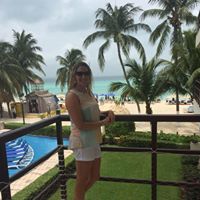 Jennifer Parham Photo 20