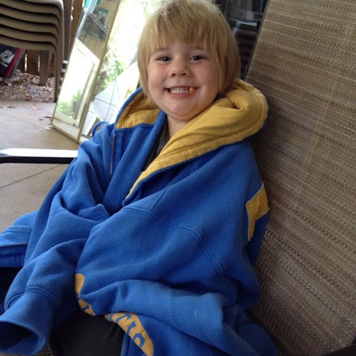 Elizabeth Dawson Photo 24