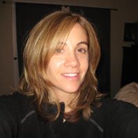 Julie Gillis Photo 30