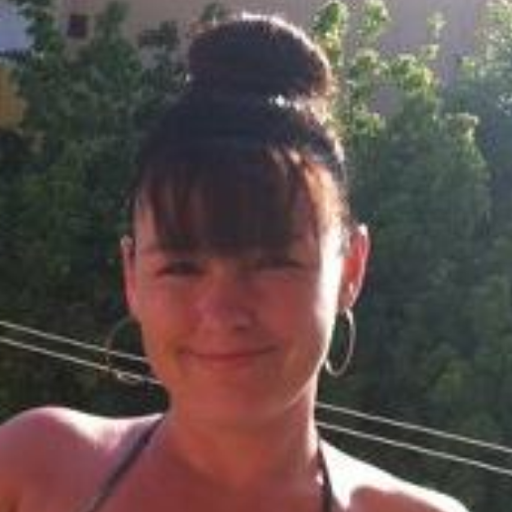 Tracey Roberts Photo 34