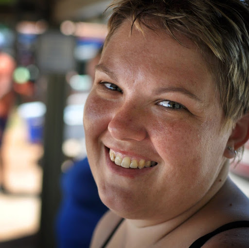 Stephanie Cowan Photo 39