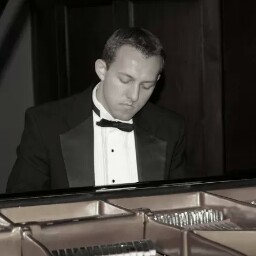 Daniel Francis Photo 48