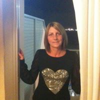 Adele Walker Photo 17