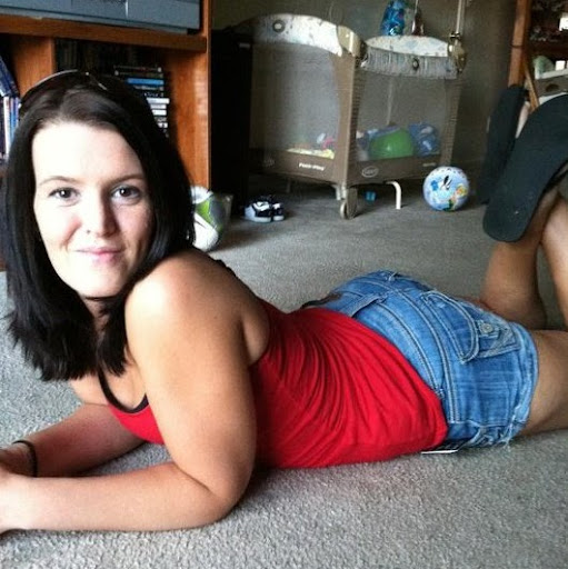 Amanda Logsdon Photo 5