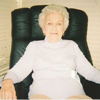 Mary Derosa Photo 16
