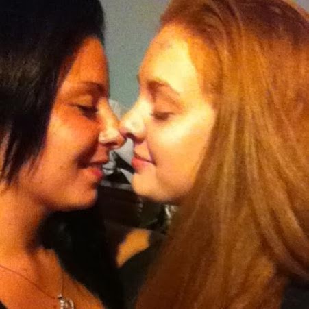 Elaine Curry Photo 18