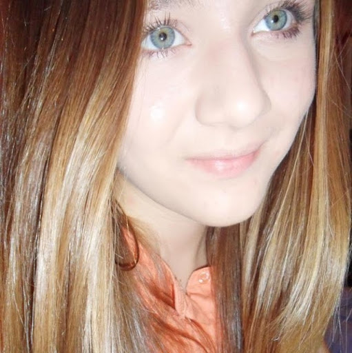 Charlotte Mcdowell Photo 17