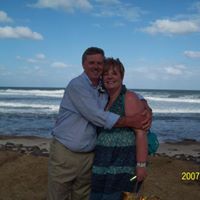 Elizabeth Mccallum Photo 10
