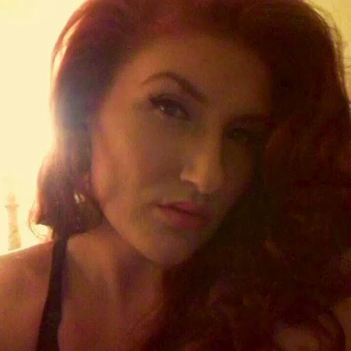 Amber Simon Photo 11