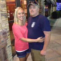 Amanda Garner Photo 17