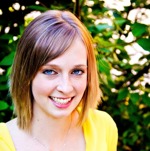 Kristie Hill Photo 8