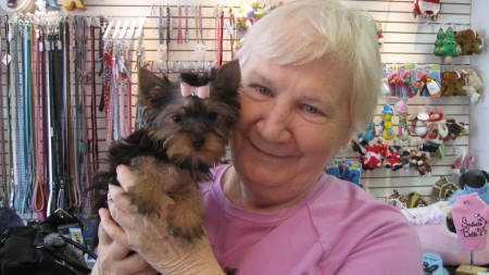 Joyce Mathews Photo 14