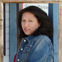 Diana Barnett Photo 26