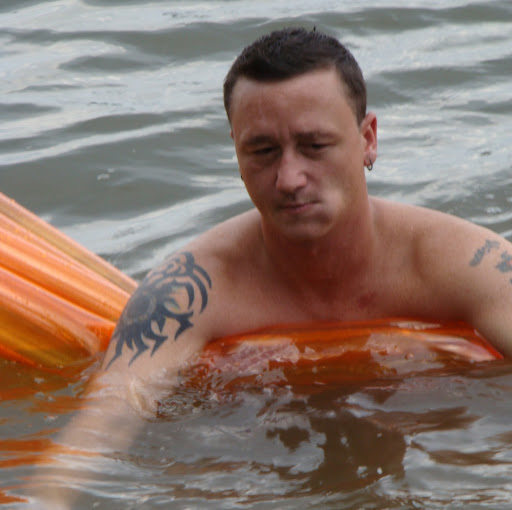 Joshua Foreman Photo 32