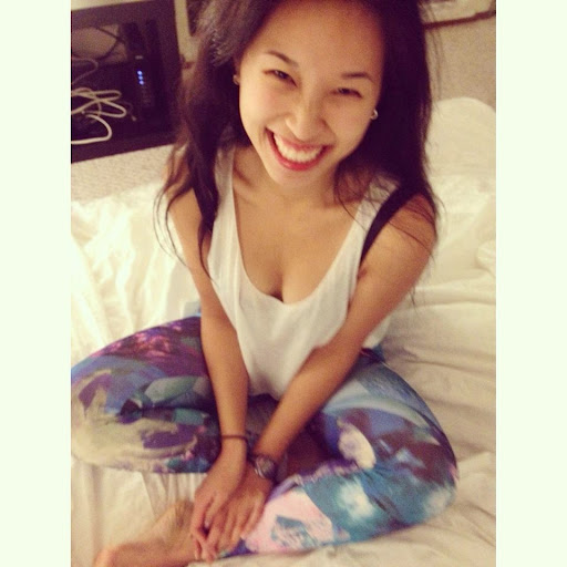 Nina Luu Photo 27
