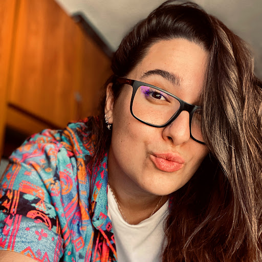 Yolanda Roman Photo 10