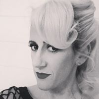 Julie Richman Photo 20