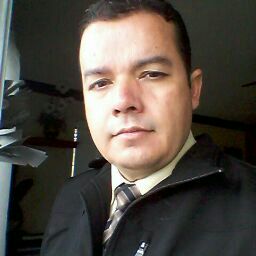 Miguel Esquivel Photo 14