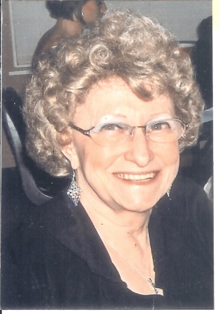 Jessie Carter Photo 26