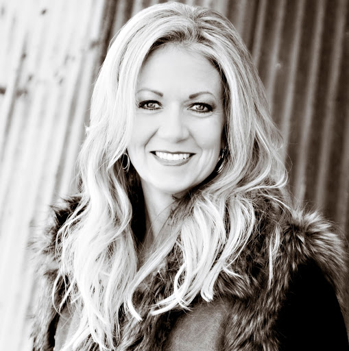 Tracy Jensen Photo 14