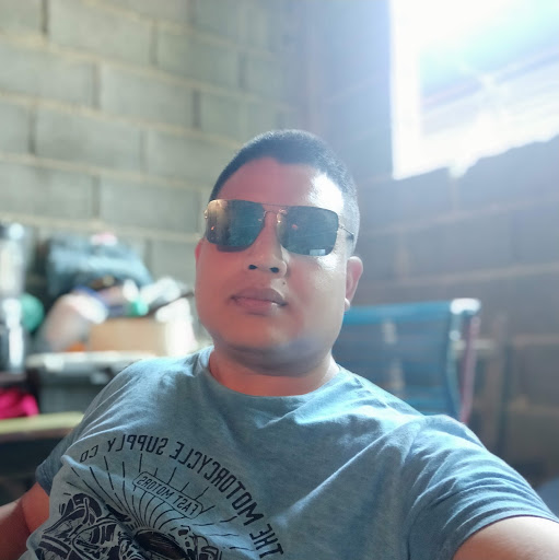 Jesus Romero Photo 31