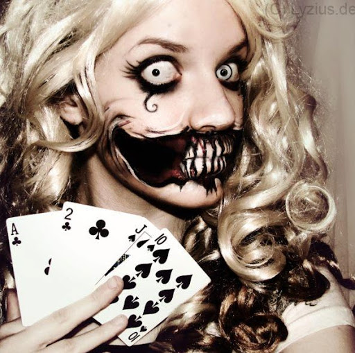 Lindsay Fernandes Photo 5