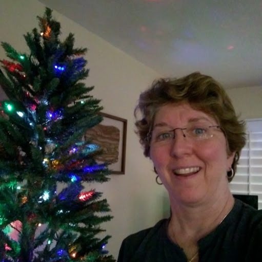 Julie Harden Photo 10