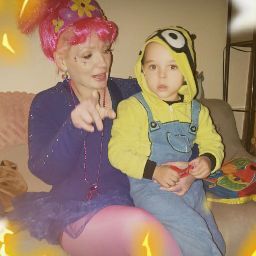 Amanda Cline Photo 14