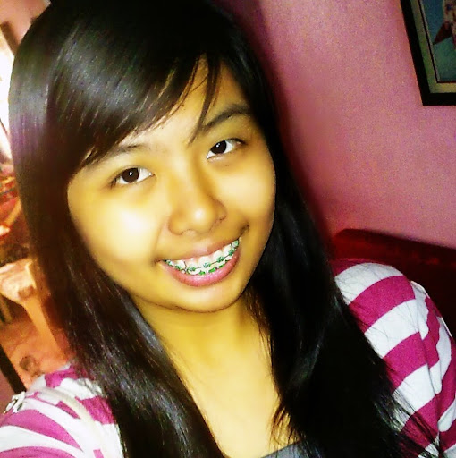 Debbie Reyes Photo 15