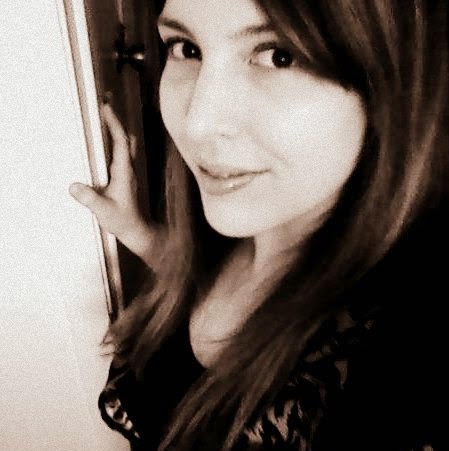 Karla Taylor Photo 38