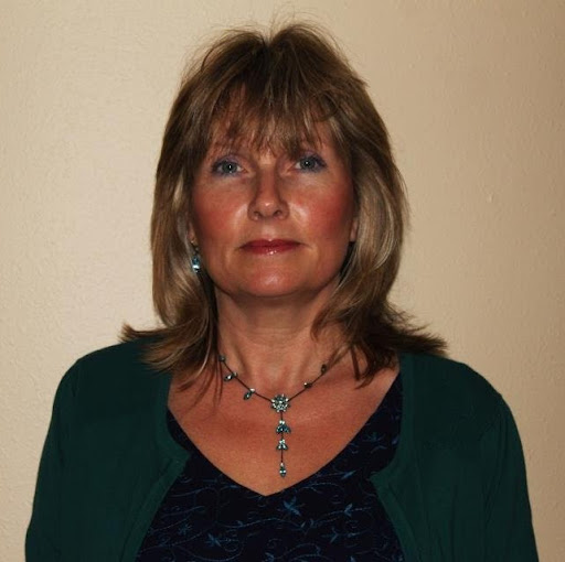 Christine Parsons Photo 18