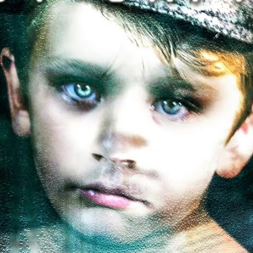 Christopher Booth Photo 18