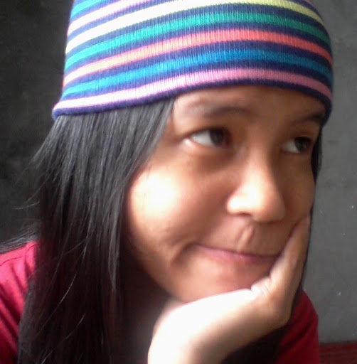 Christine Santos Photo 14