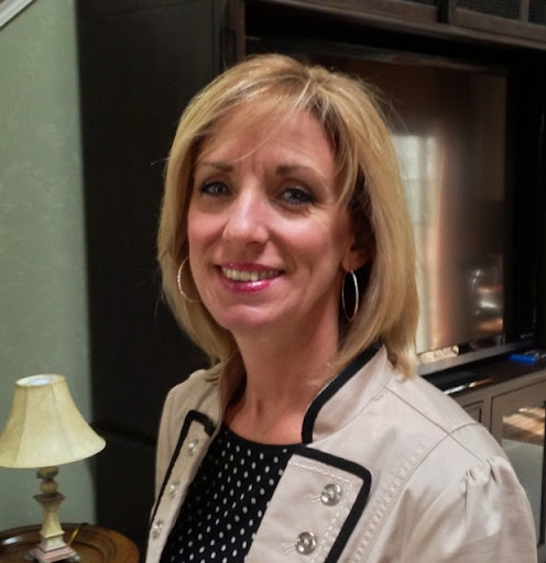 Tracy Swanson Photo 39