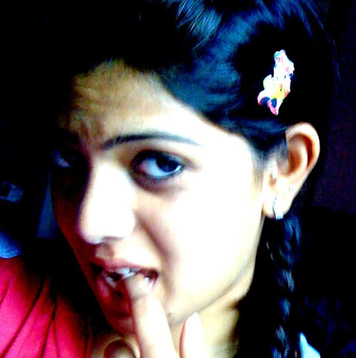 Apeksha Patel Photo 4