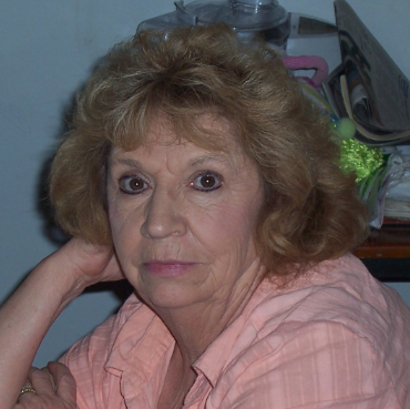 Edna Harris Photo 20