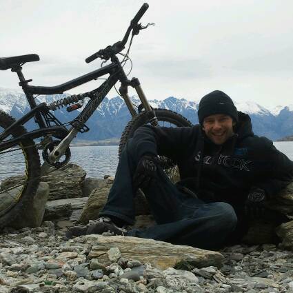 Jon Matthews Photo 36