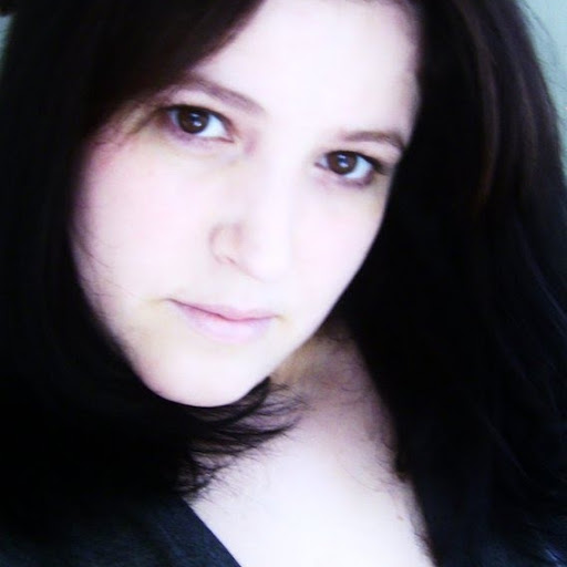 Stephanie Daigle Photo 31