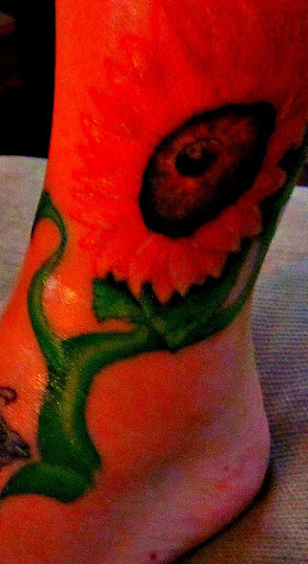 Jennifer Hart Photo 24