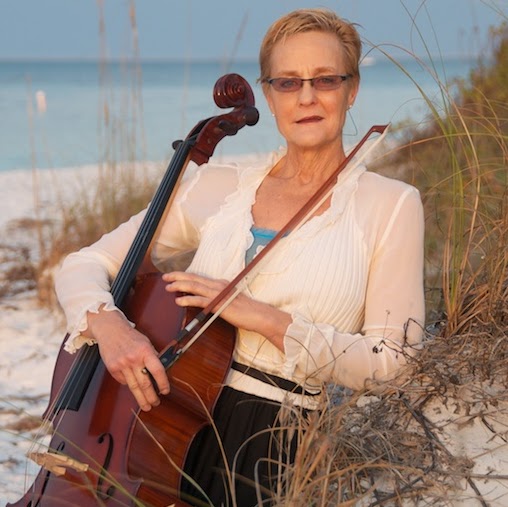 Lorraine English Photo 23