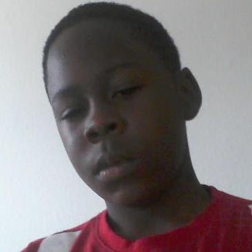 Demetrius Collins Photo 10